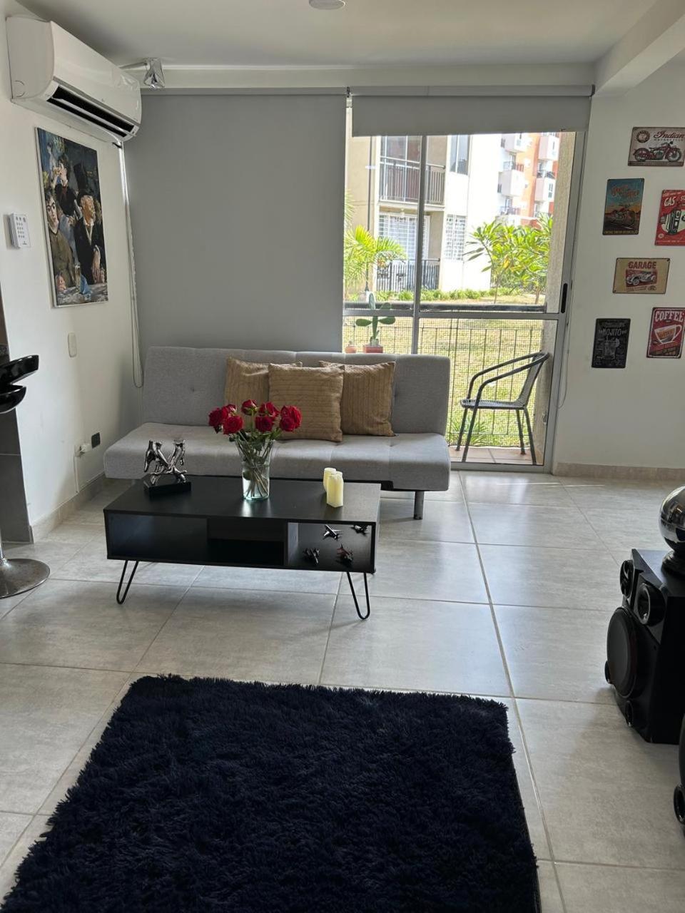 Apartamento Lujoso Apto 5 Min De Clinica Valle De Lili Y Cc Jardin Plaza, 2103
